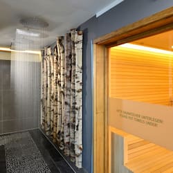 Sauna, rawatan badan, balut badan, lulur badan, rawatan muka