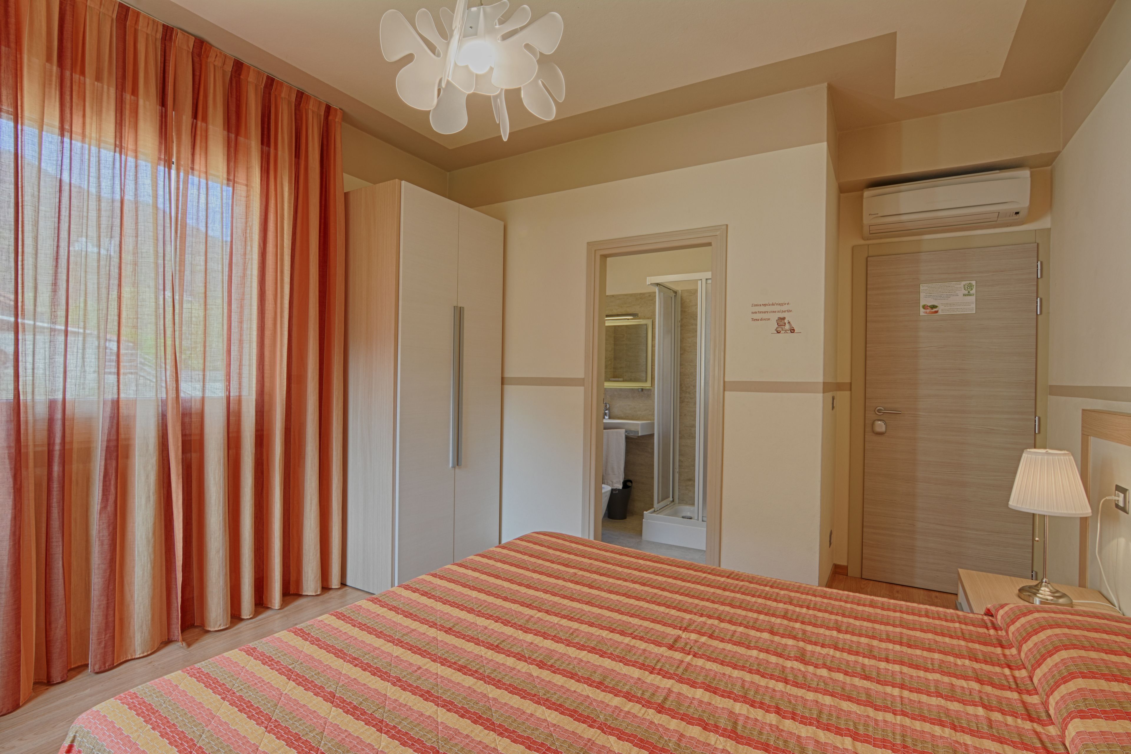 minibar, in-room safe, desk, free wifi