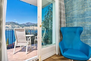 Executive Double or Twin Room, Balcony | Premium bedding, in-room safe, individually decorated