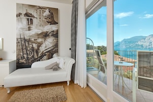 Junior Suite Capri | Premium bedding, in-room safe, individually decorated