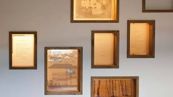Comfort Double or Twin Room, Ensuite, Mountain View (El Carrilet o La Salut) | Interior