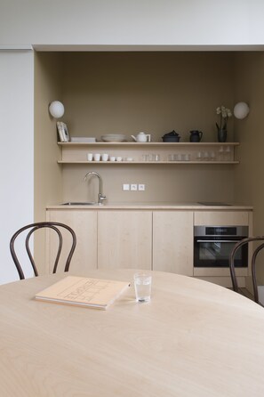 Grand Apartment | In-room dining - Les Toquées by Benoit Bernard (Lille)