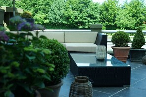 Terrace/patio - Les Toquées by Benoit Bernard (Lille)