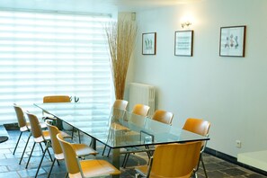 Meeting facility - Les Toquées by Benoit Bernard (Lille)