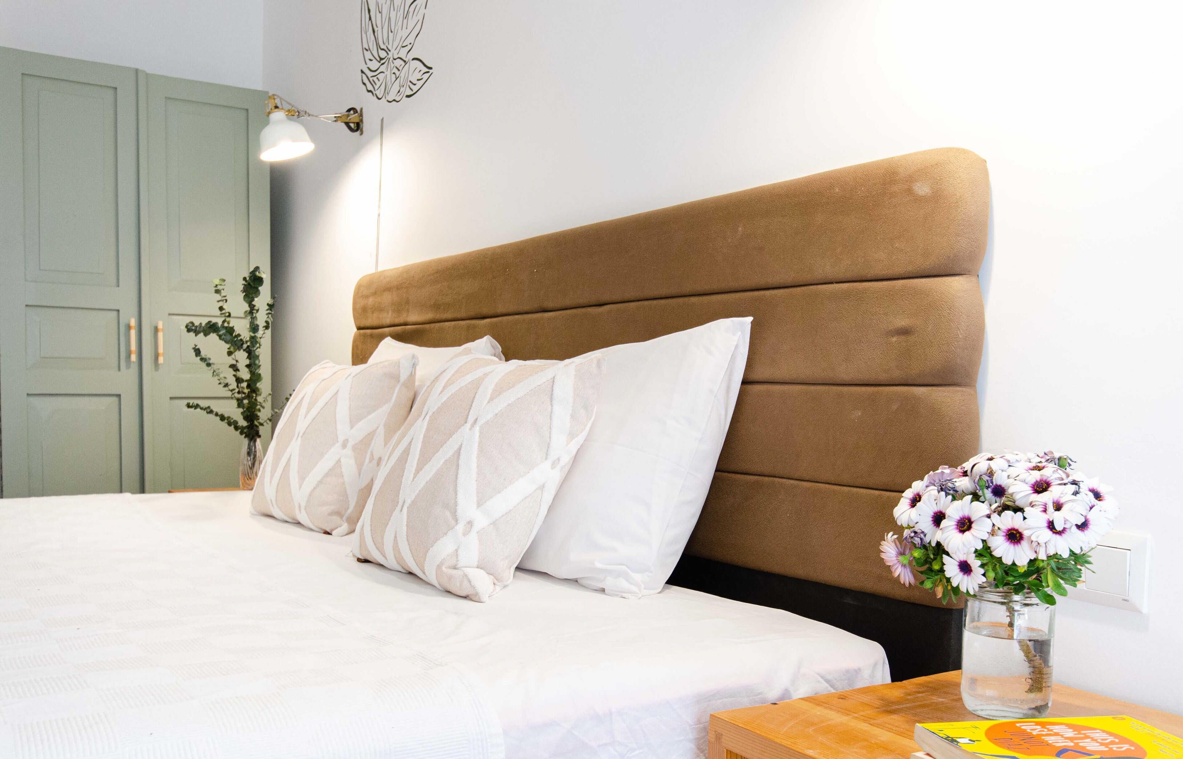 deluxe double or twin room, garden view | 1 bedroom, premium bedding, minibar, soundproofing