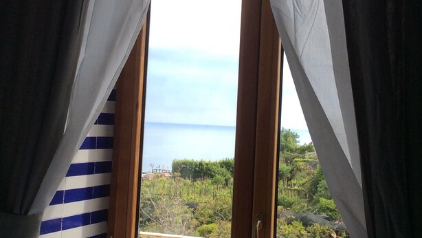 Deluxe Suite, Jetted Tub, Sea View | View from room - Moo Suite Deluxe (Vietri sul Mare)