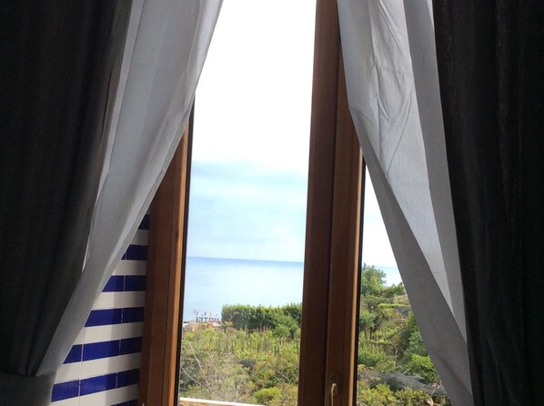 Suite – deluxe, massasjebadekar, sjøutsikt | Utsikt fra rommet