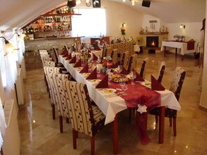 Restaurant - Penzión Zlatý Jeleň (Kosice)