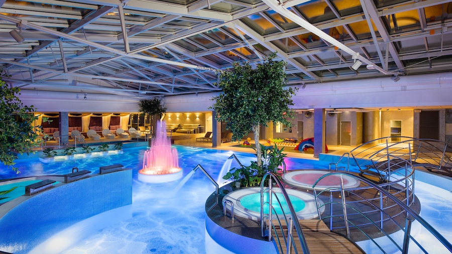 V Spa & Conference Hotel