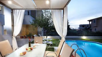 Superior Villa, 3 Bedrooms, Private Pool | 4 bedrooms, in-room safe, individually decorated, individually furnished