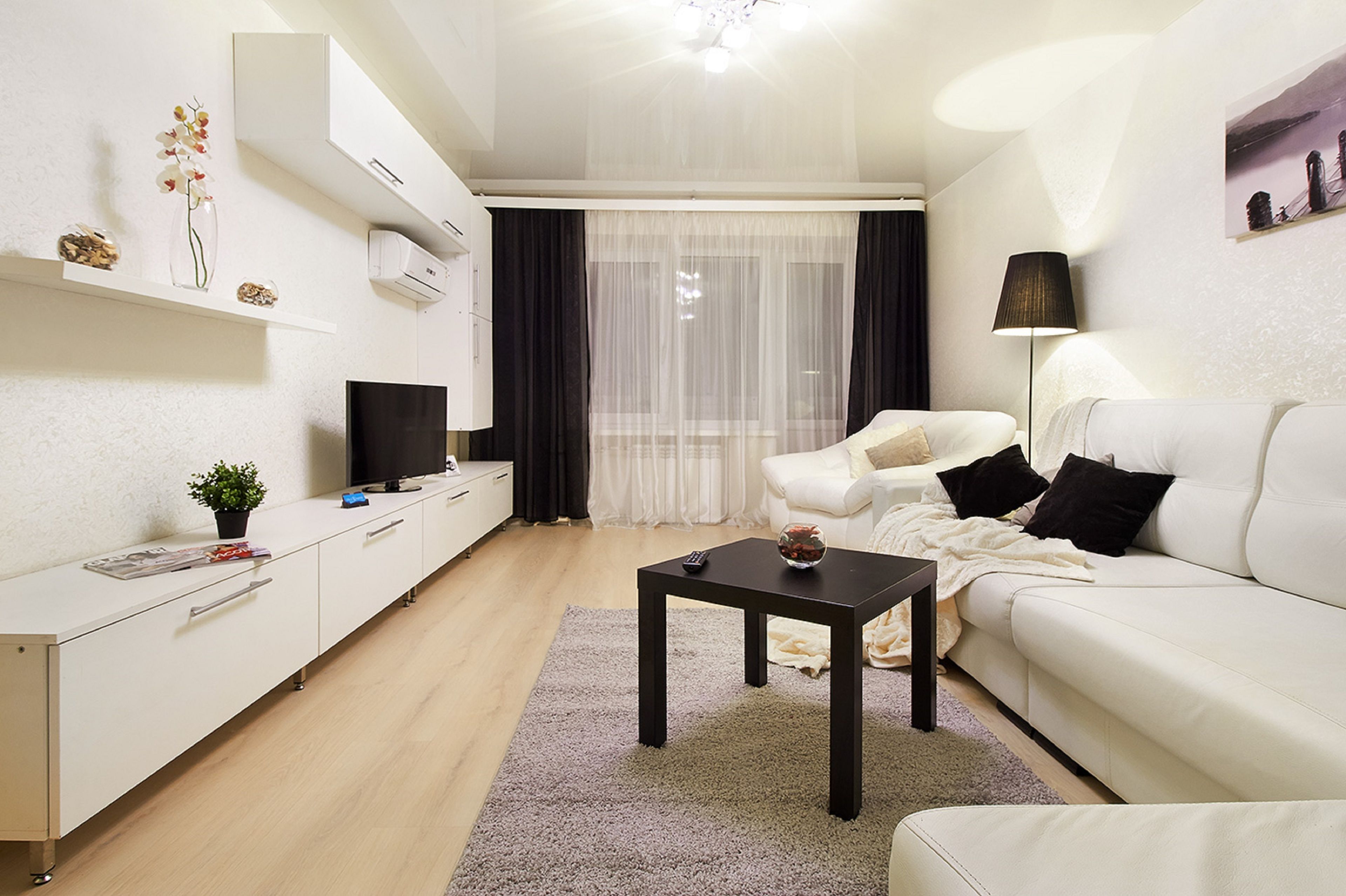 Apartment on Kozhara Street | Phòng khách | TV màn hình phẳng 40-inch có truyền hình cáp, TV 