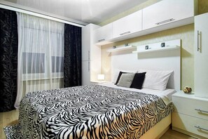 Premium bedding, individually furnished, iron/ironing board, free WiFi - PaulMarie Apartments in Gomel (Gomel)