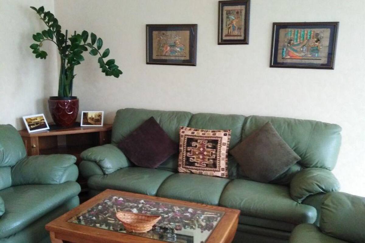 PaulMarie Apartments on Kyrova | Ylelliset vuodevaatteet, silitysrauta/-lauta, ilmainen Wi-Fi
