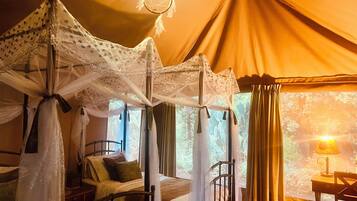 Luxury Tent, 2 Single Beds, Private Bathroom, Garden View | 1 bedroom, premium bedding, in-room safe, desk