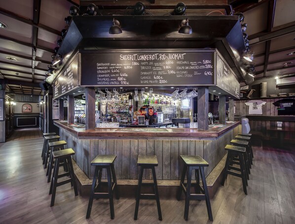 2 间酒吧/酒廊、小酒馆