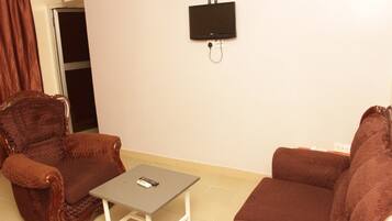 Executive Suite | Living area