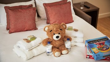 1 bedroom, premium bedding, in-room safe, desk