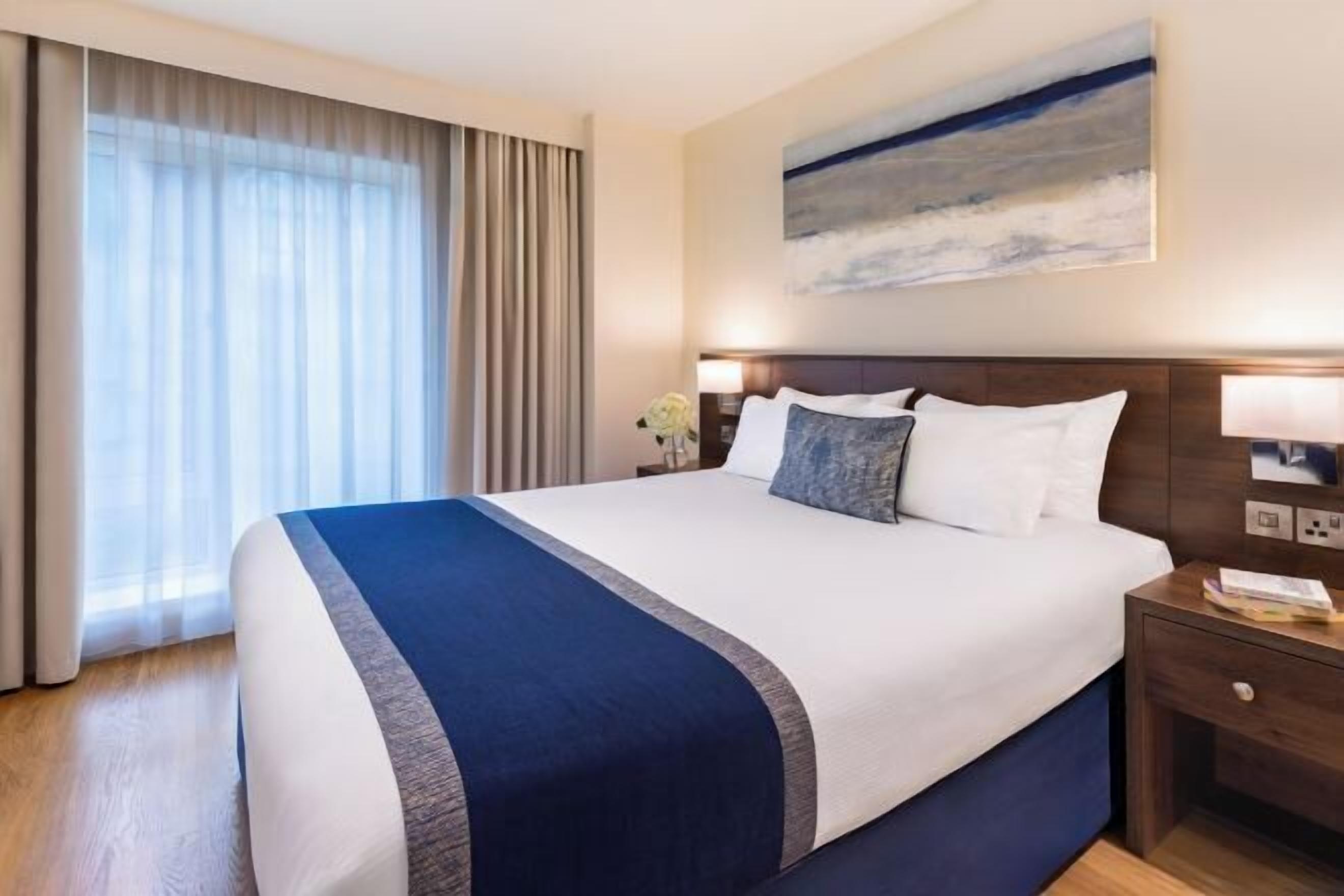 1 bedroom, premium bedding, in-room safe, desk