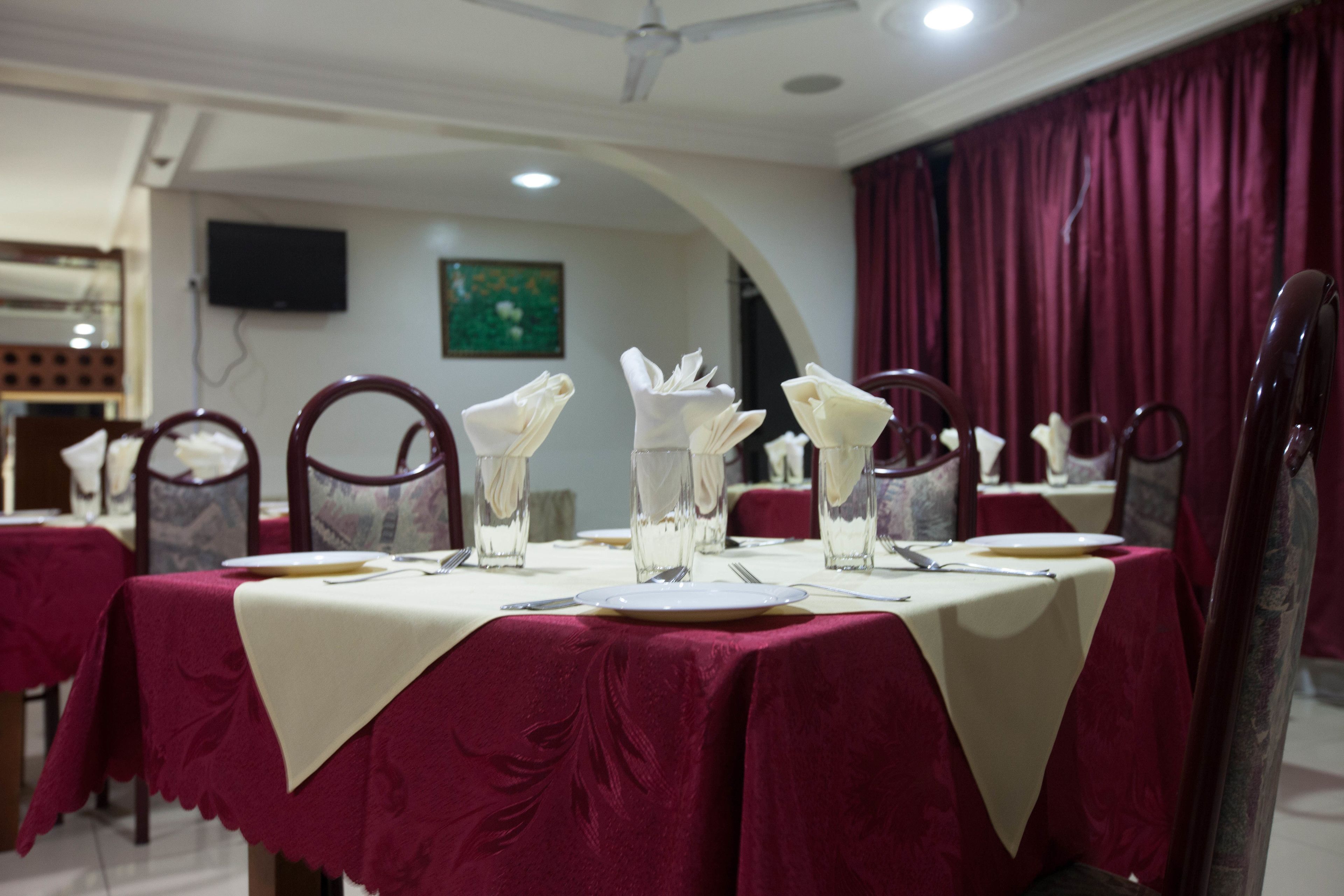 breakfast, lunch, dinner served; local and international cuisine