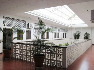 Royal Plaza