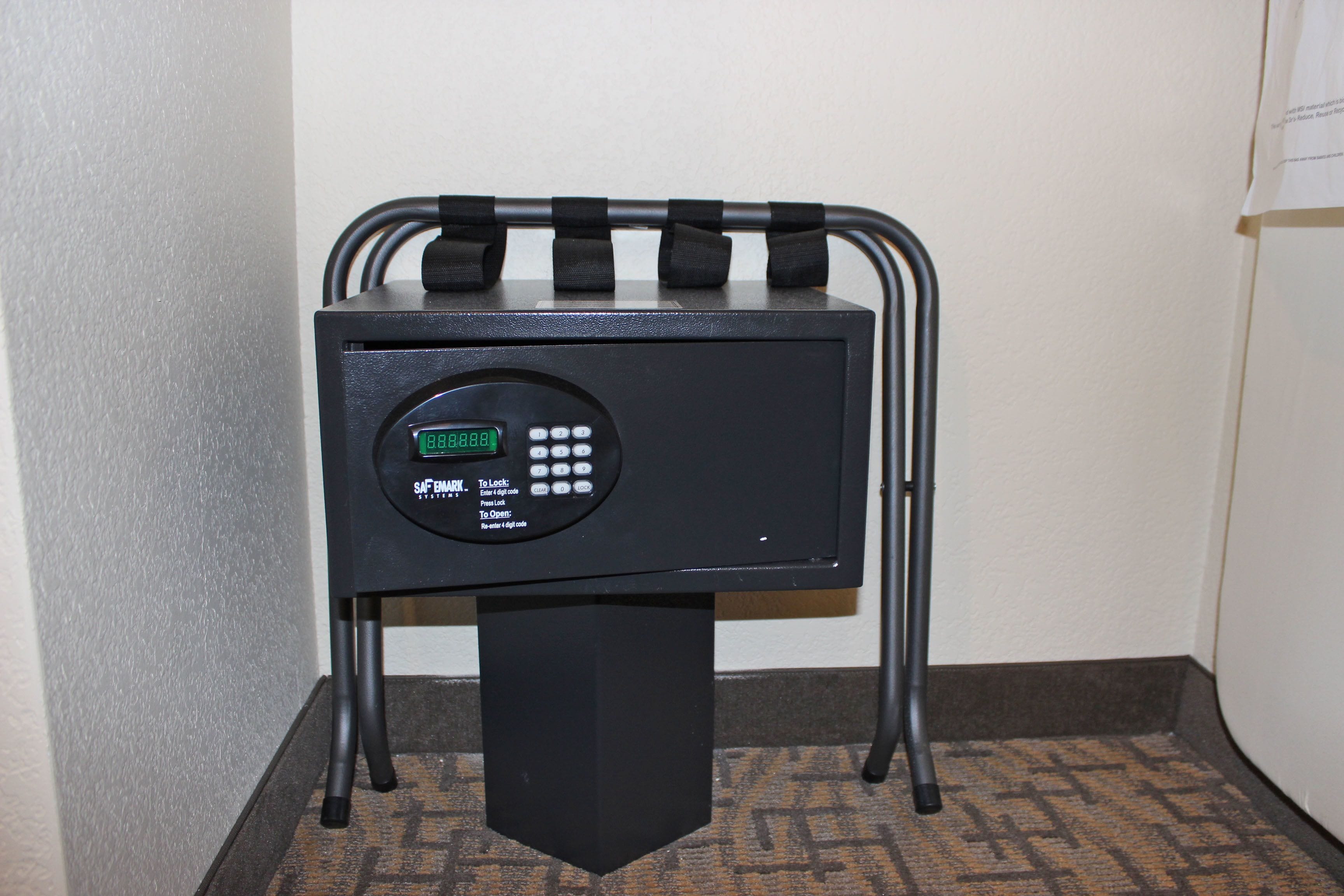 room, 2 queen beds, non smoking | safe