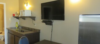 Alaskan Motel
