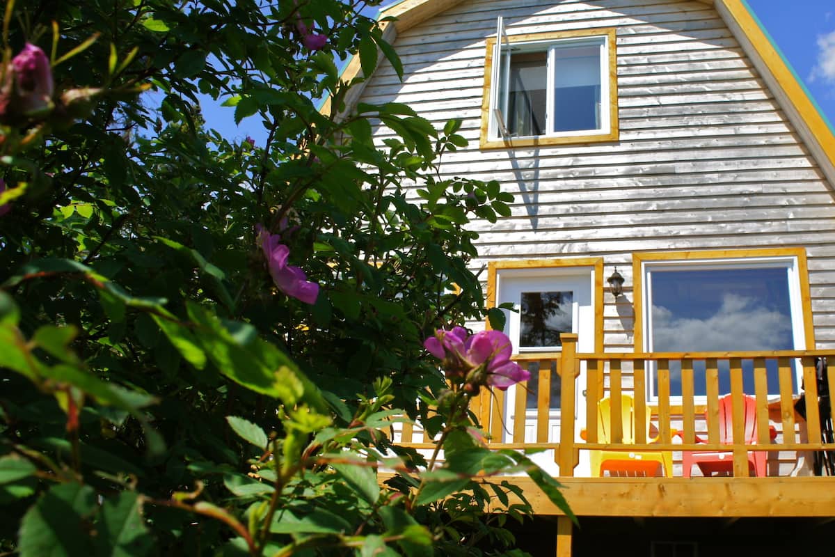 Standard Chalet, 2 Bedrooms, Beach View (Le Mikmak) | Balcony