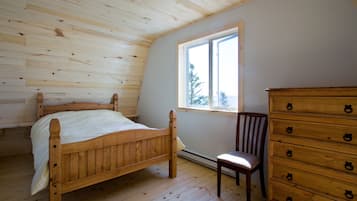 Standard-Chalet, 2Â Schlafzimmer, Buchtblick (L'Ăglantier)
