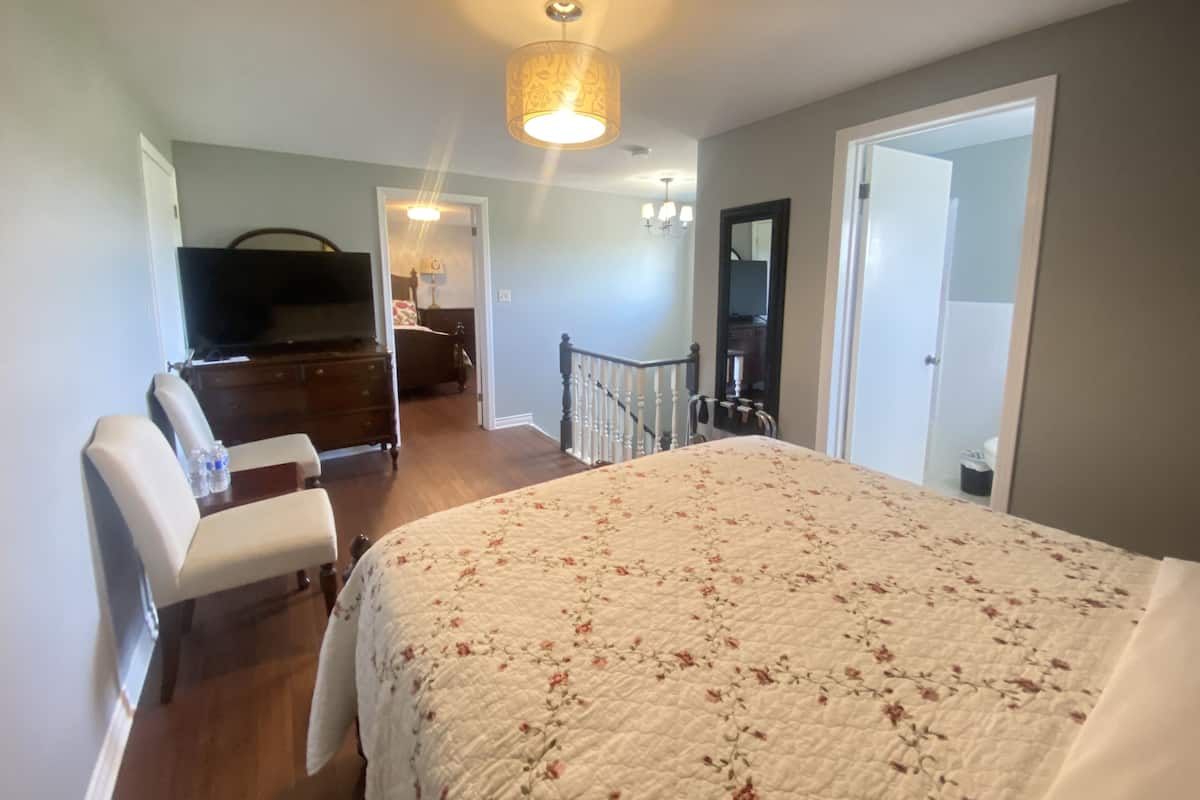 Habitación Deluxe doble, 2 camas de matrimonio | Decoración individual, escritorio, wifi gratis