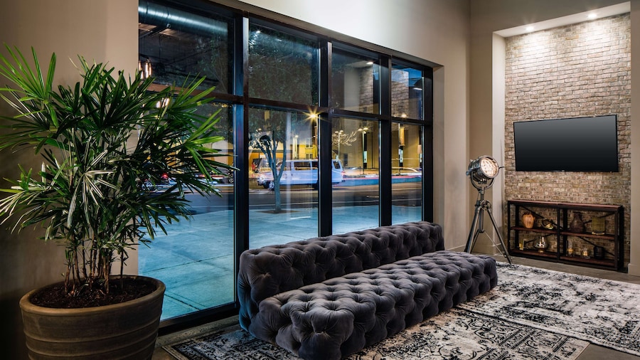 Watt Hotel Rahway, Tapestry Collection by Hilton