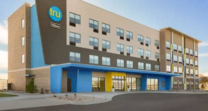 Tru by Hilton Cheyenne WY