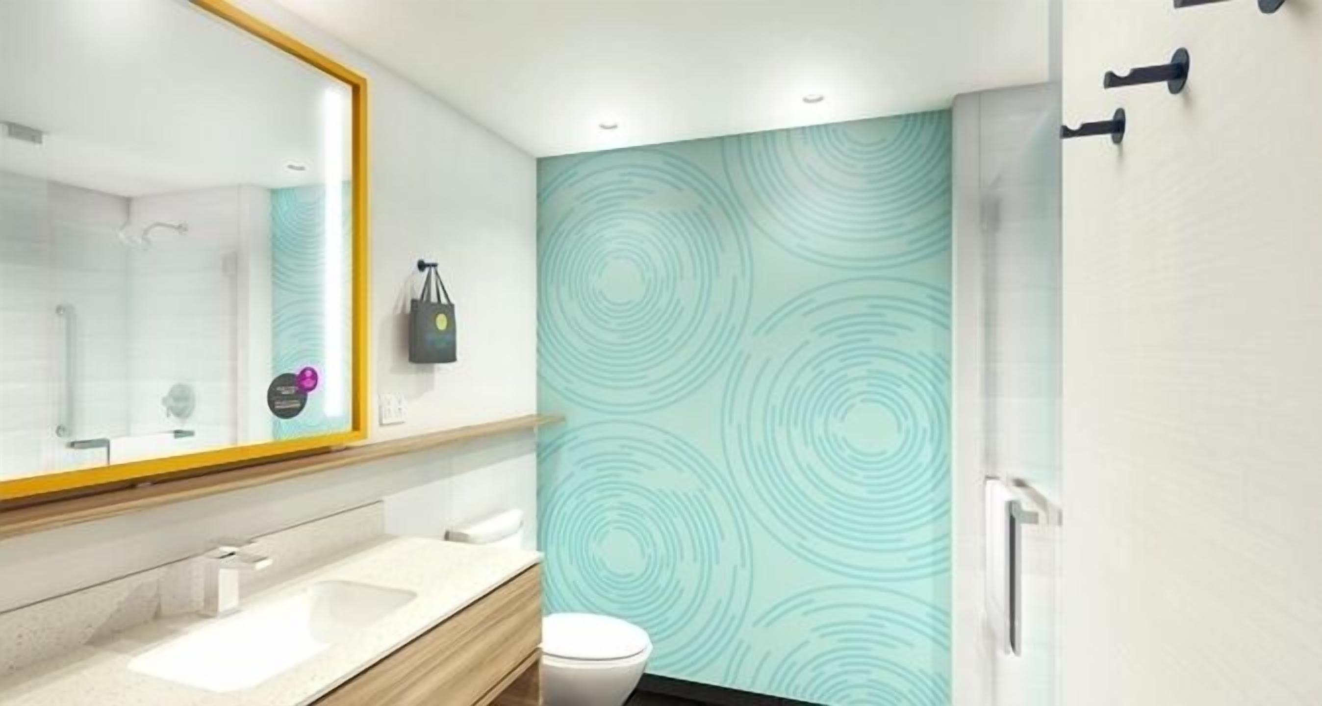 shower, free toiletries, towels