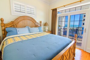 Premium House, 3 Bedrooms, Ocean View | 3 bedrooms, premium bedding, individually decorated - 3 BR Beach Houses 25th Ave. South Ocean Blvd (Myrtle Beach)