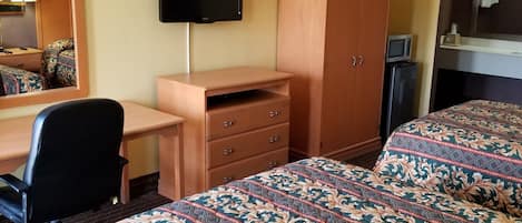 Free WiFi, bed sheets