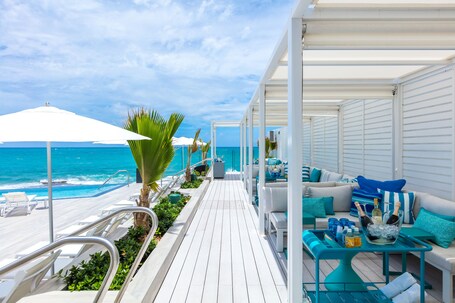 Condado Ocean Club Adults Only - Image 1