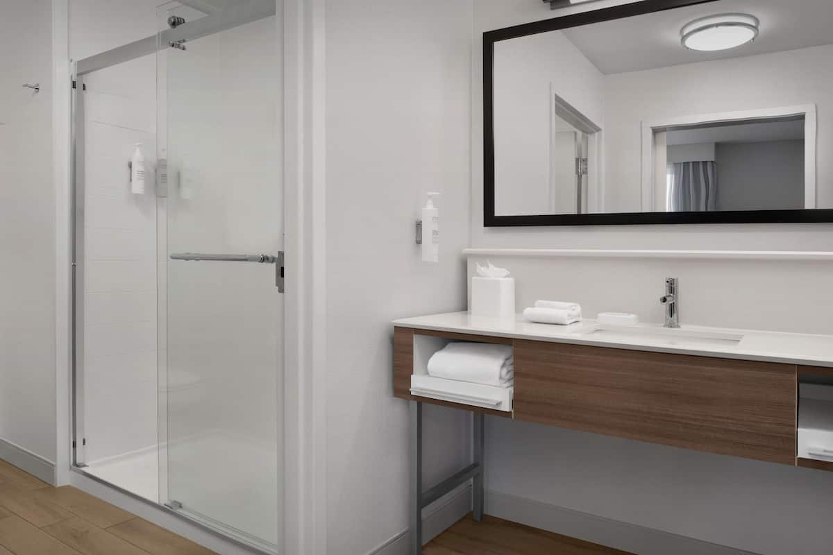 Douche de la salle de bain