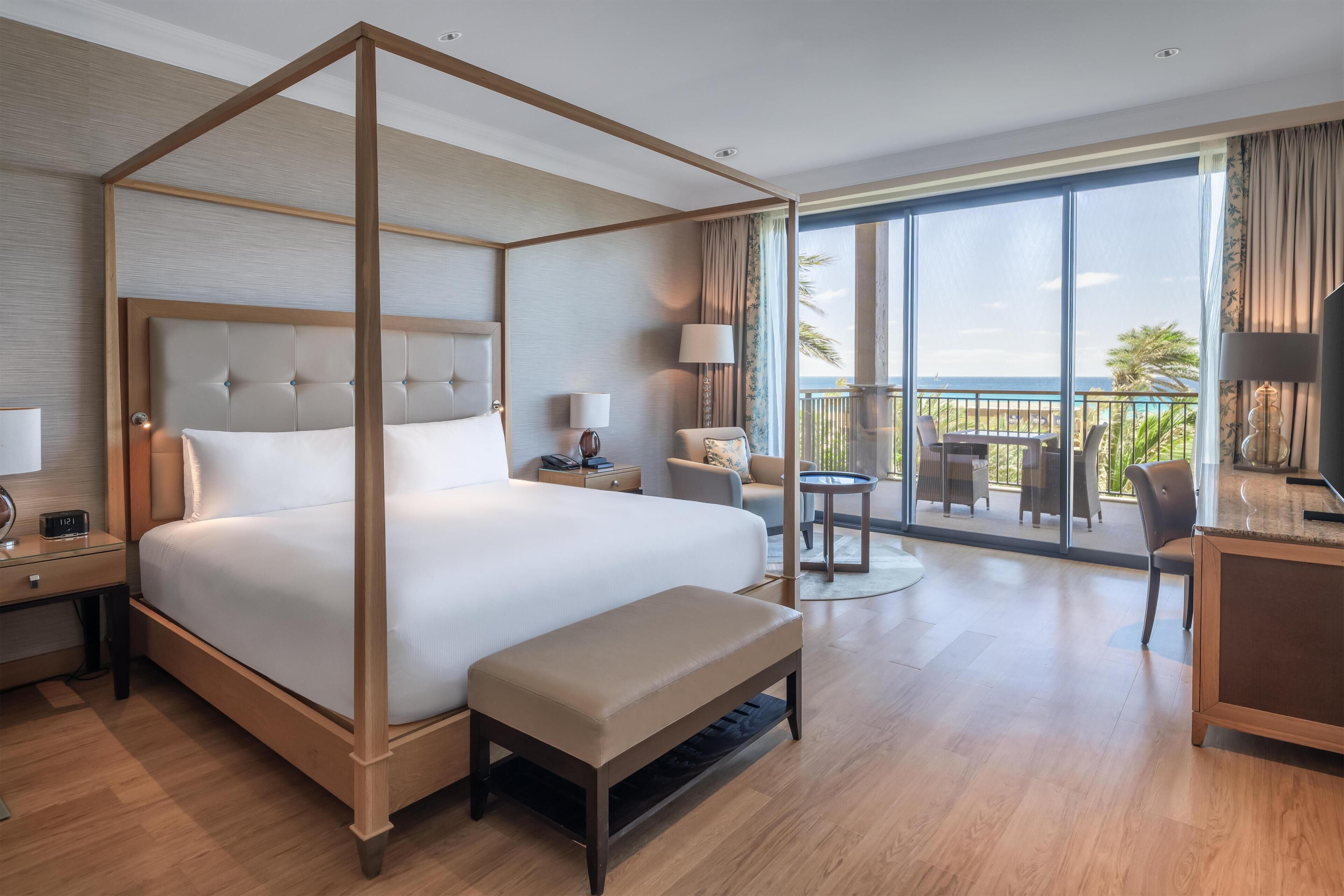 Suite Deluxe, 1 très grand lit | Literie de qualité supérieure, surmatelas, minibar