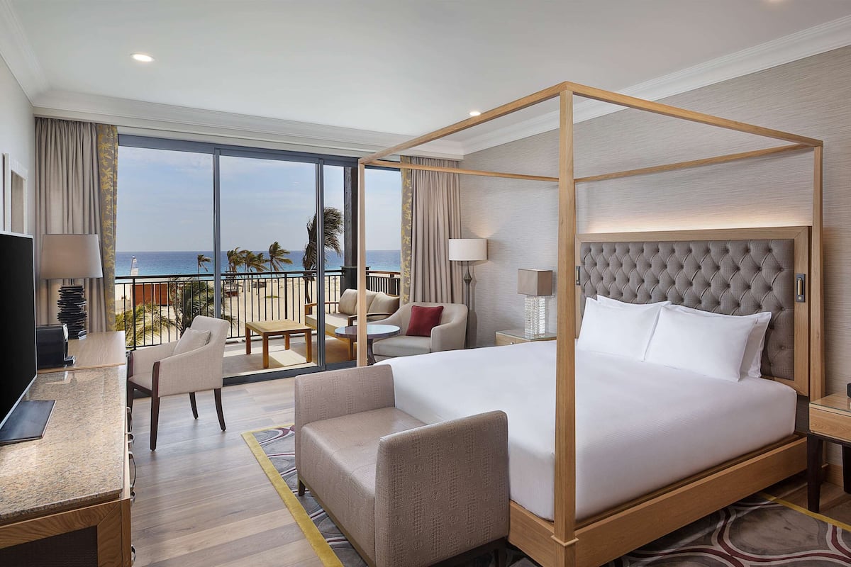 Suite presidencial, 1 cama de matrimonio grande | 1 dormitorio y ropa de cama de alta calidad