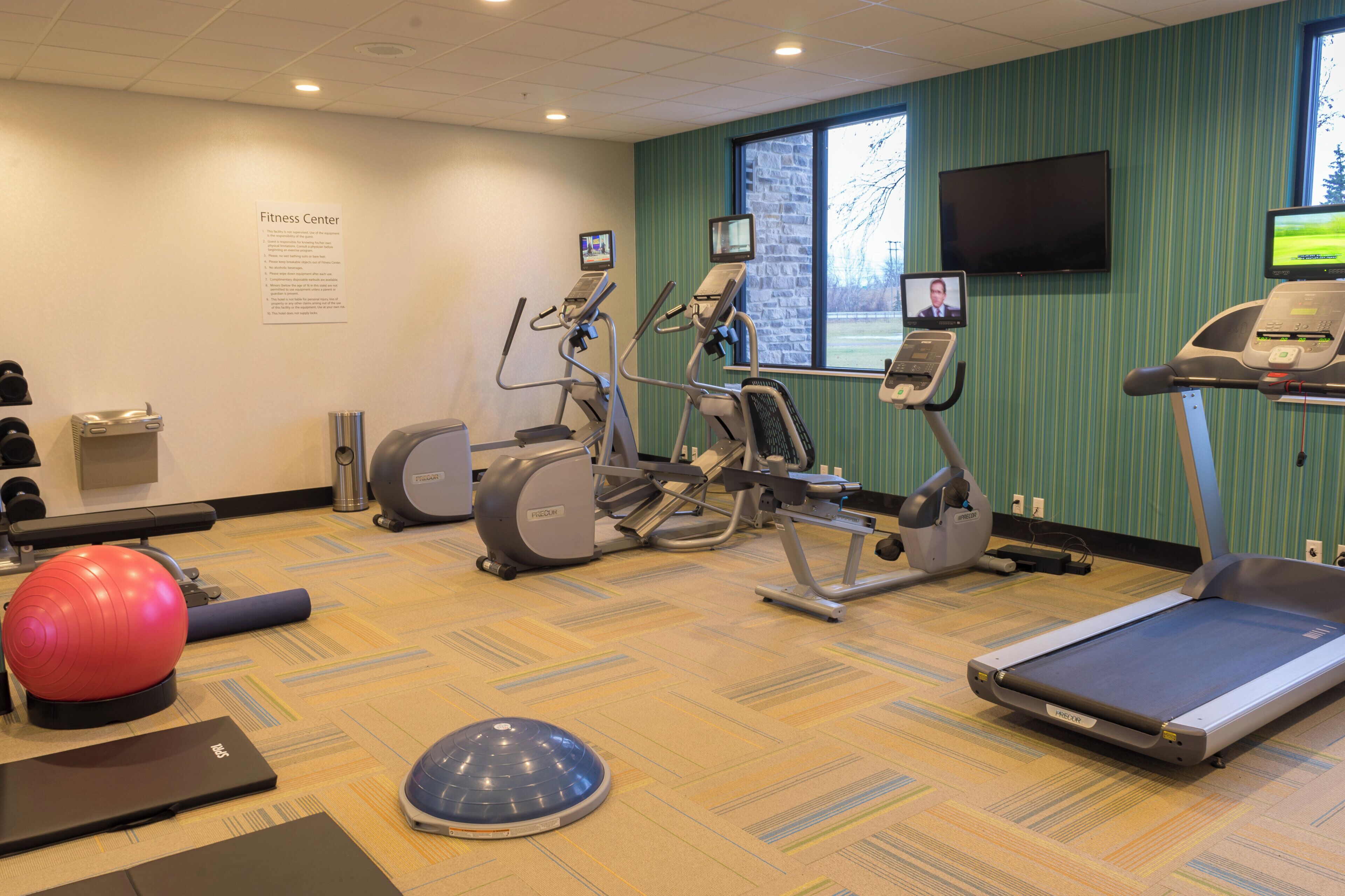 Photo - Holiday Inn Express Grand Island - Niagara Falls by IHG