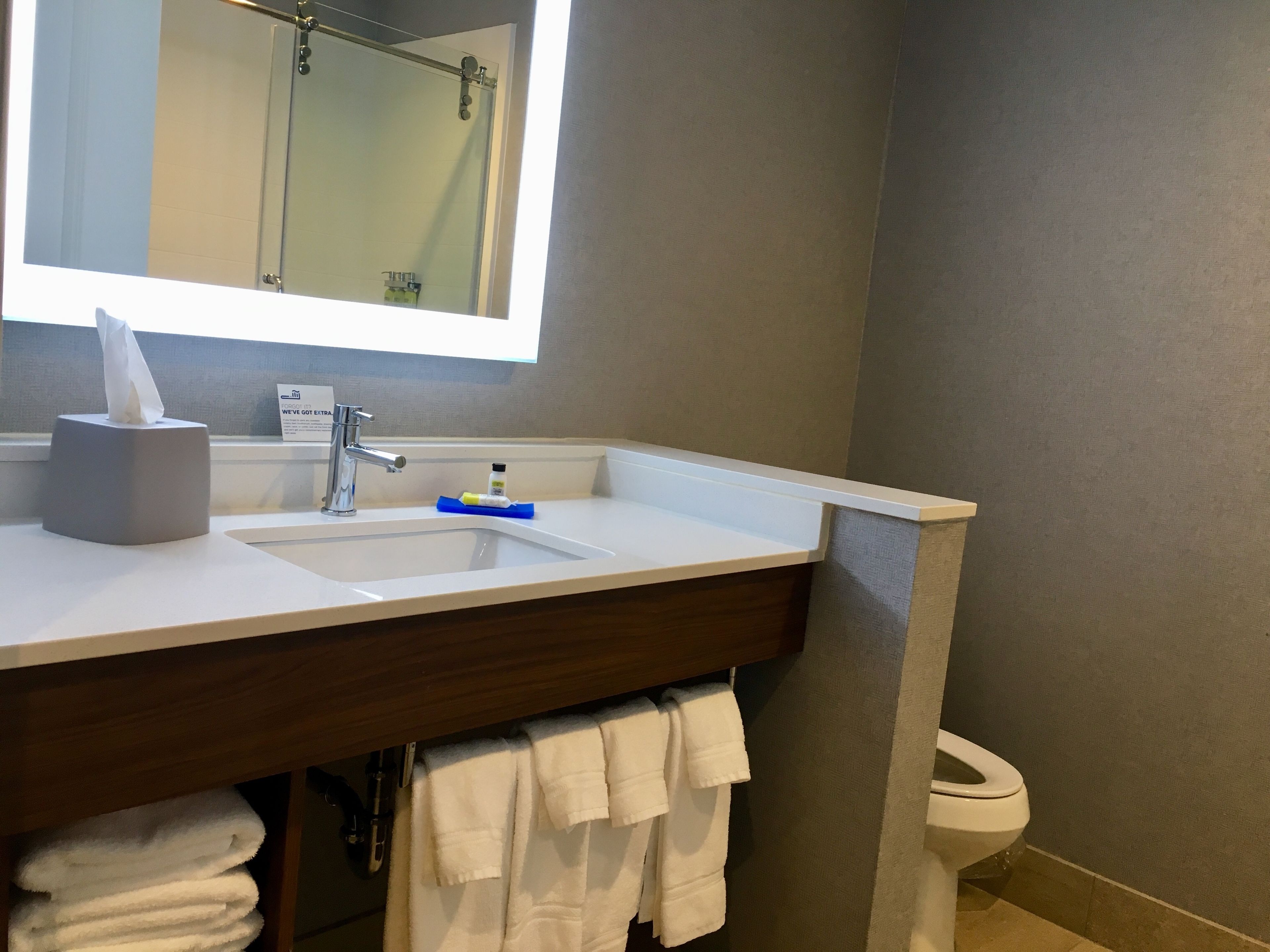 Photo - Holiday Inn Express Grand Island - Niagara Falls by IHG
