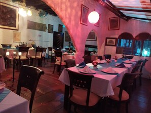 Breakfast, lunch and dinner served - Hotel Rural La Esperanza (Suesca)