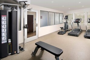 Fitness facility - WoodSpring Suites South Plainfield (South Plainfield)
