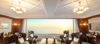 Enrichee Gloria Plaza Hotel Qingdao