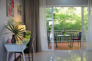 Room with Garden View | Balcony