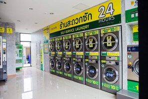 Laundry - PT Residence (Bang Phli)