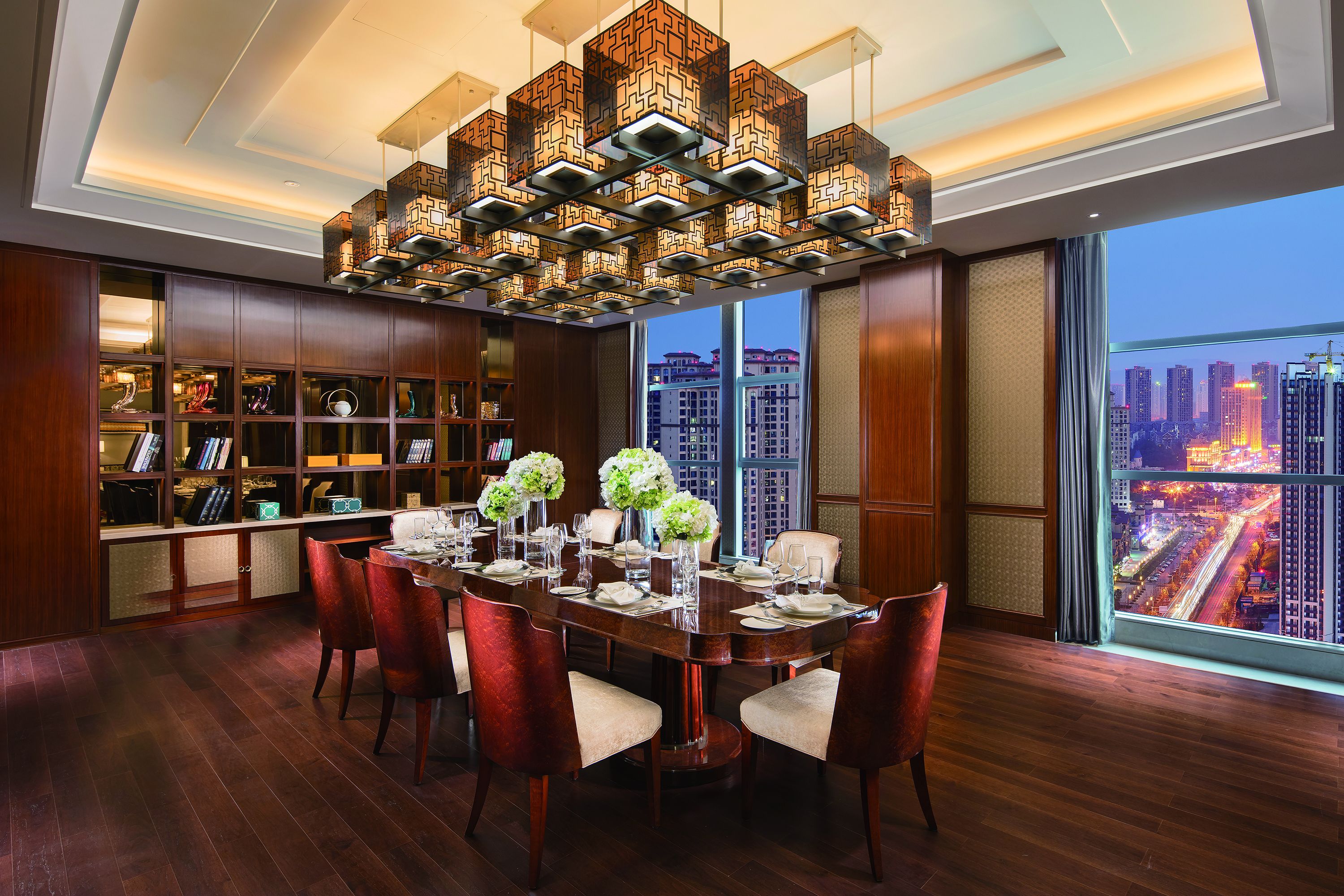 Phòng Suite, 1 giường cỡ king | Khu vực ăn uống tại phòng