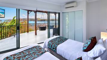 3 Bedroom Villa 19 | Iron/ironing board, free WiFi