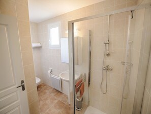 Bathtub
