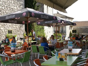 Servei de restauració a l'aire lliure