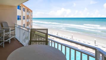 Premium Condo, 2 Bedrooms, Oceanfront | Balcony